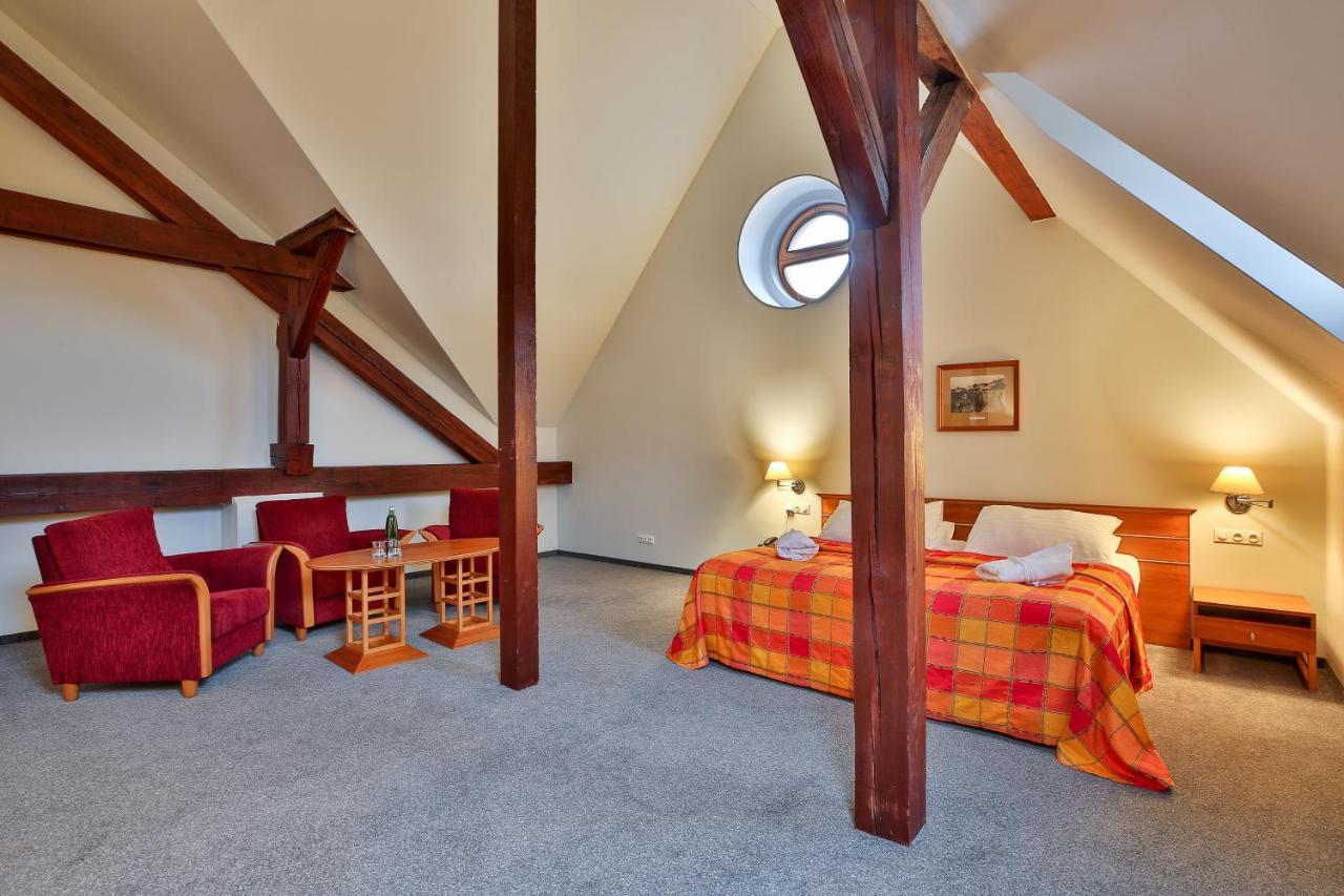 Lh Hotel Dvorak Tabor Congress & Wellness Екстериор снимка