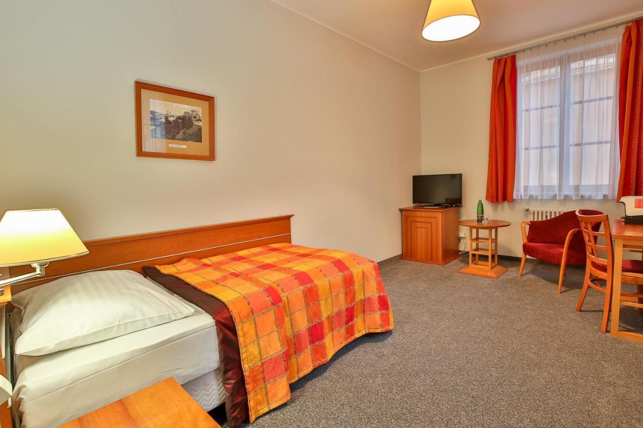 Lh Hotel Dvorak Tabor Congress & Wellness Екстериор снимка