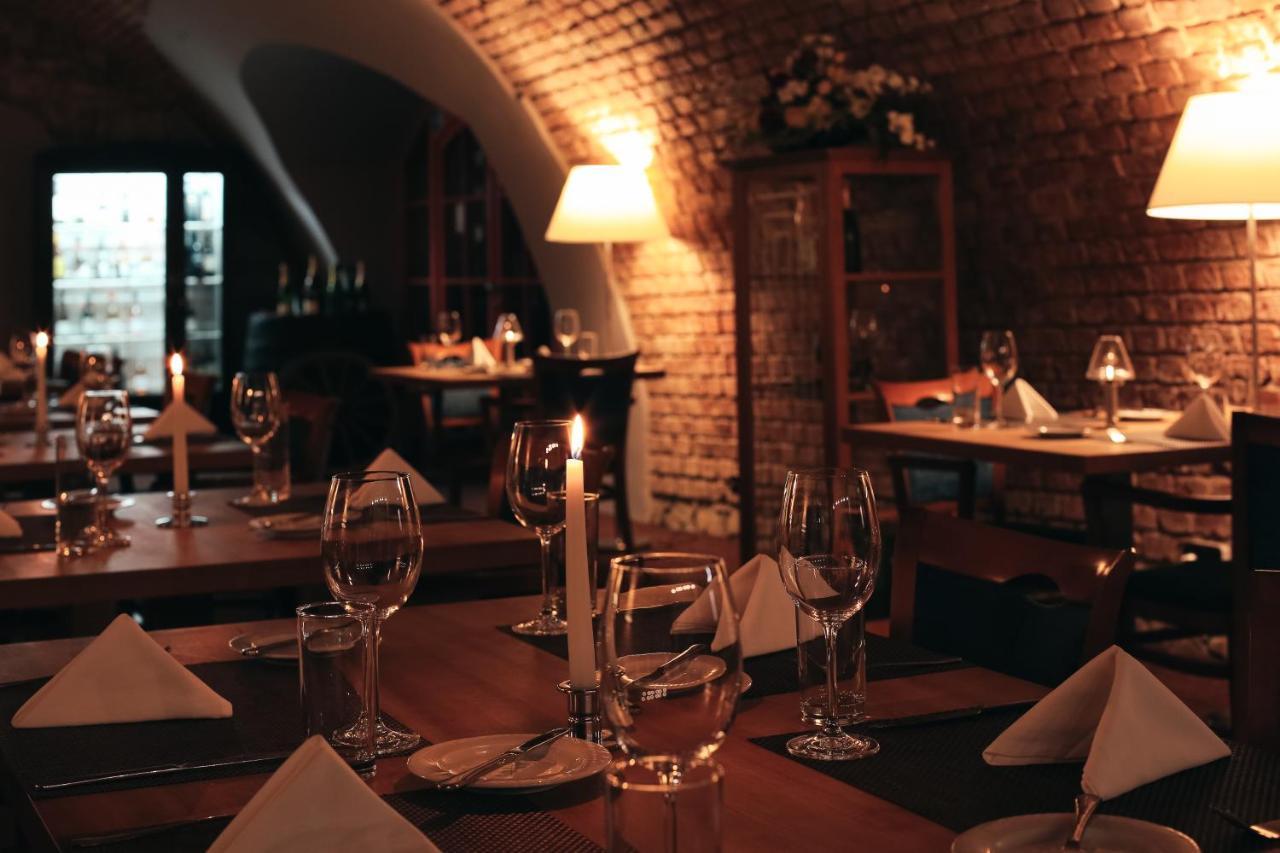 Lh Hotel Dvorak Tabor Congress & Wellness Екстериор снимка
