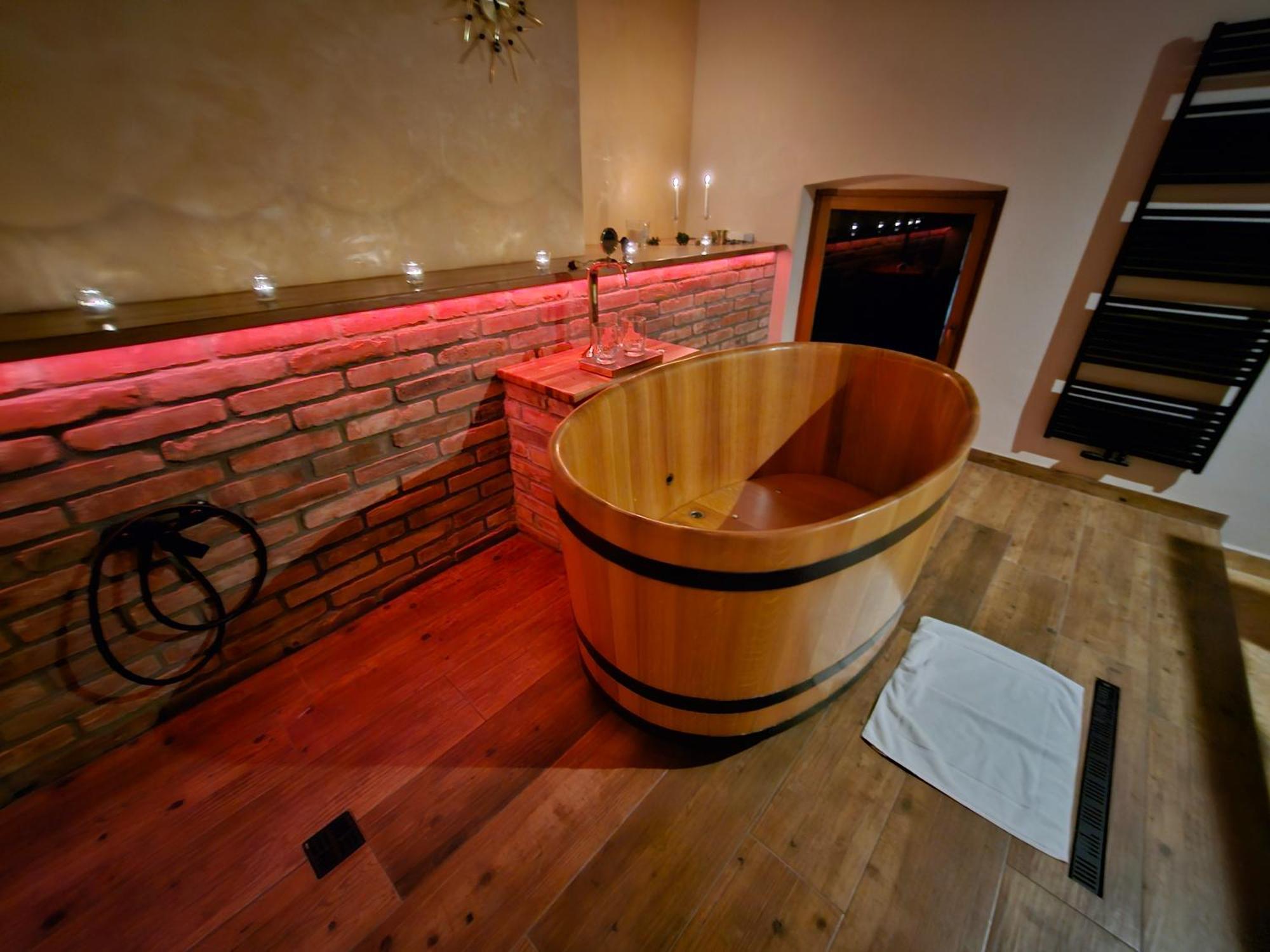 Lh Hotel Dvorak Tabor Congress & Wellness Екстериор снимка