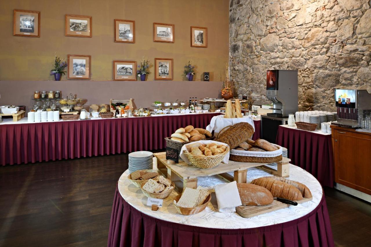 Lh Hotel Dvorak Tabor Congress & Wellness Екстериор снимка